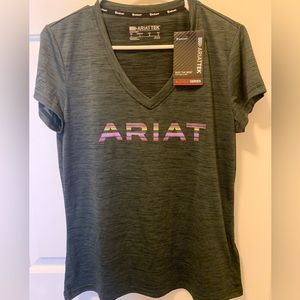 Ariat Laguna Logo Top Large